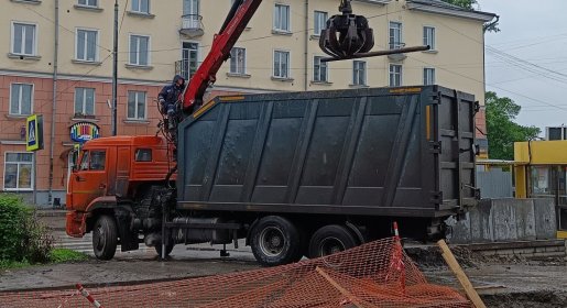 Ломовоз Услуги ломовозов от 2500 руб/час за смену взять в аренду, заказать, цены, услуги - Элиста