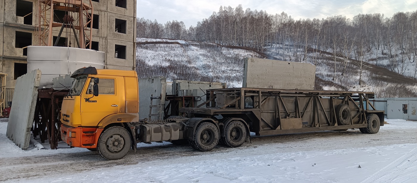 Аренда и услуги панелевозов для перевозки ЖБИ изделий в Калмыкии